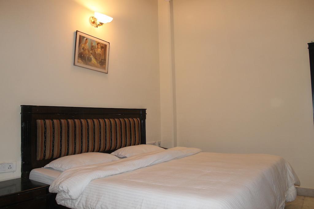 Capital O 81547 Grand Central Delhi (National Capital Territory of India) Exterior foto
