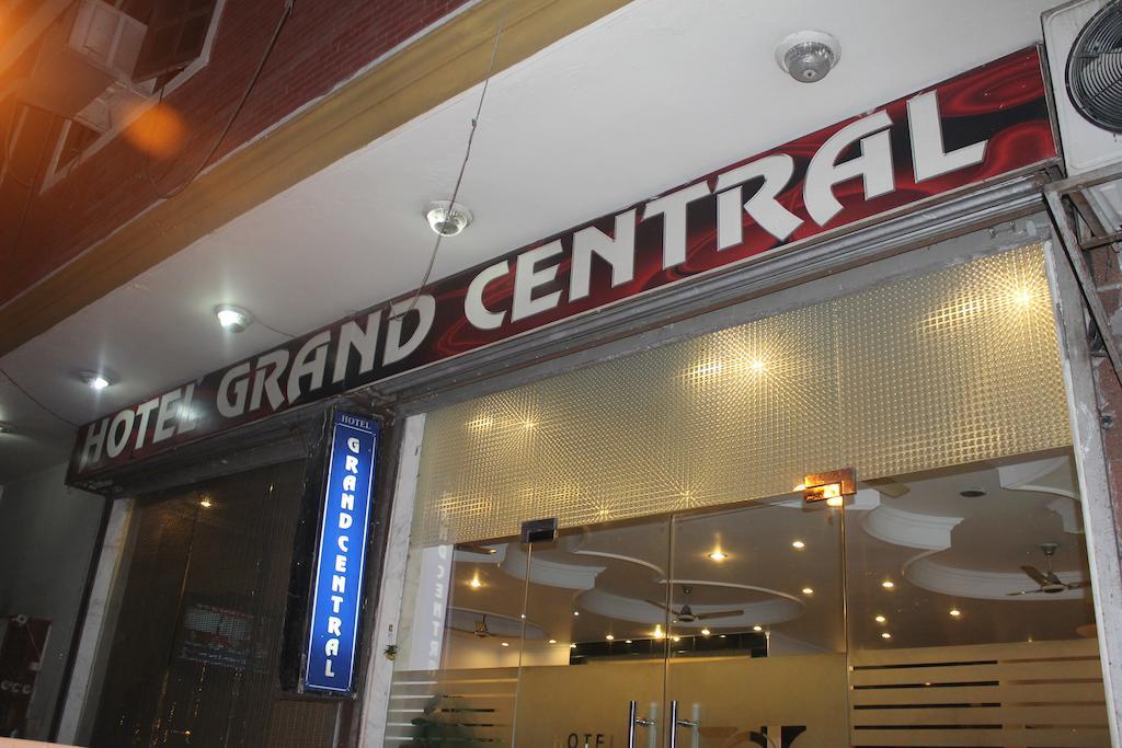 Capital O 81547 Grand Central Delhi (National Capital Territory of India) Exterior foto