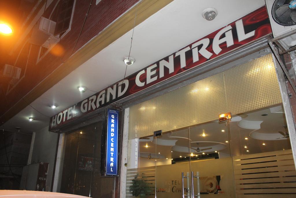 Capital O 81547 Grand Central Delhi (National Capital Territory of India) Exterior foto